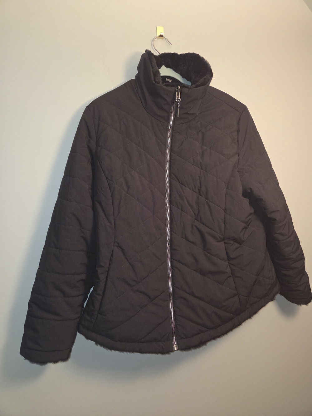 Free Country Women's Cloud Lite II Reversible Jacket.